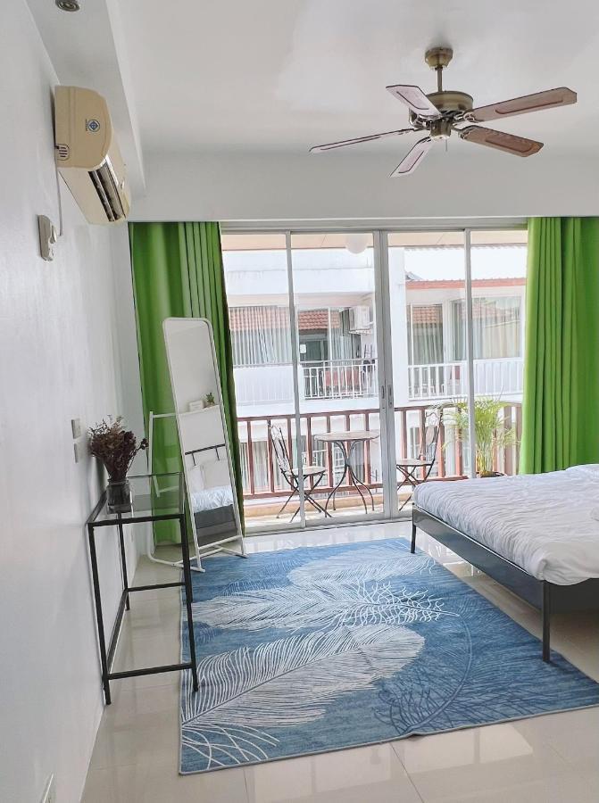 Patong Beach Side Hotel Екстер'єр фото