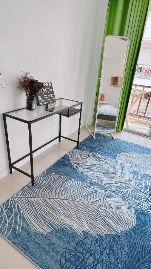 Patong Beach Side Hotel Екстер'єр фото